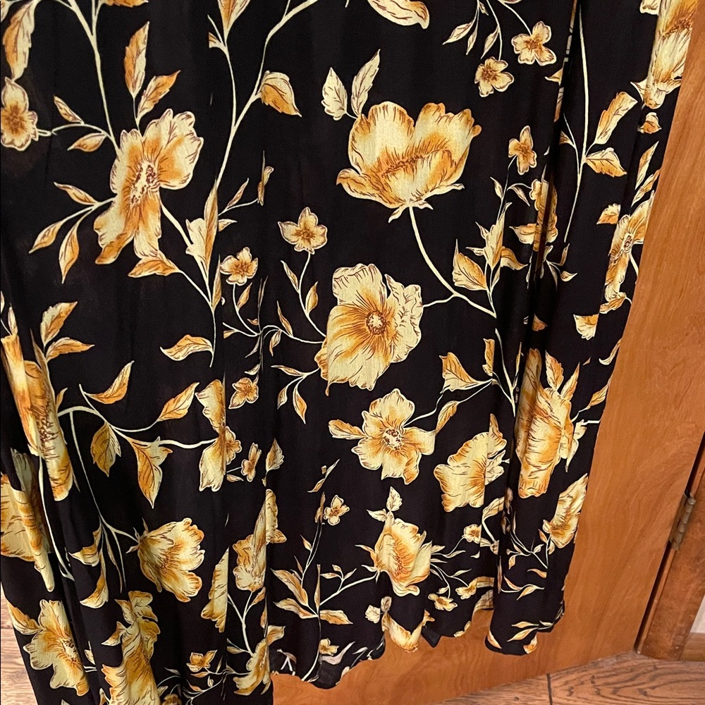 Premier Black and Yellow Floral Maxi Dress - Picture 8 of 12